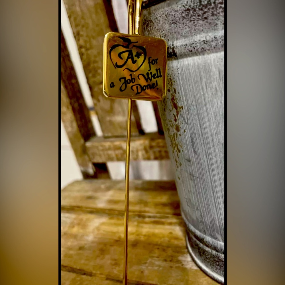 Golden Hook Style Metal Bookmark “A+ For A Job Well Done!” NWB! - Picture 3 of 4